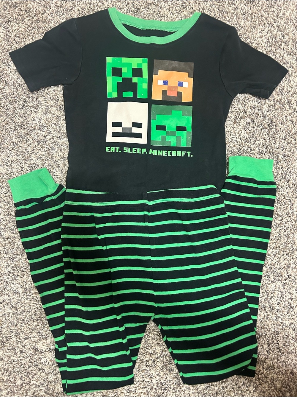 Boys, Carter's, Black and Green Minecraft 2-Piece Pajama Set, Size 8, Pants